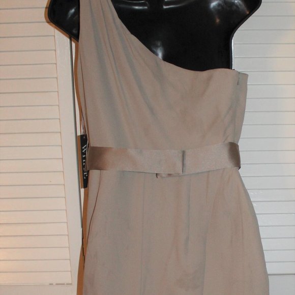 NWT LOVELY AND SMART VERA WANG - Picture 2 of 7